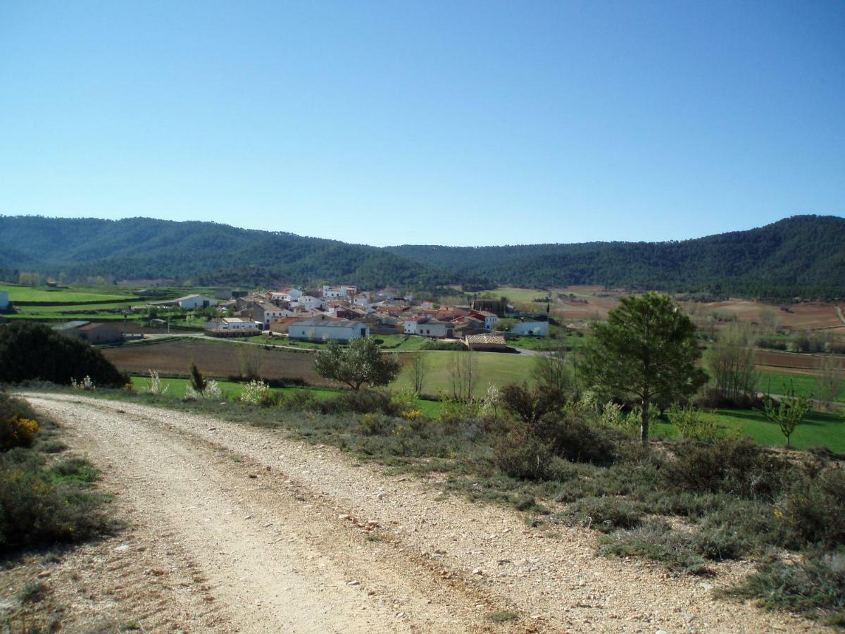 Gasthaus Alojamiento Rural Sierra Luz Ribatajadilla Exterior foto